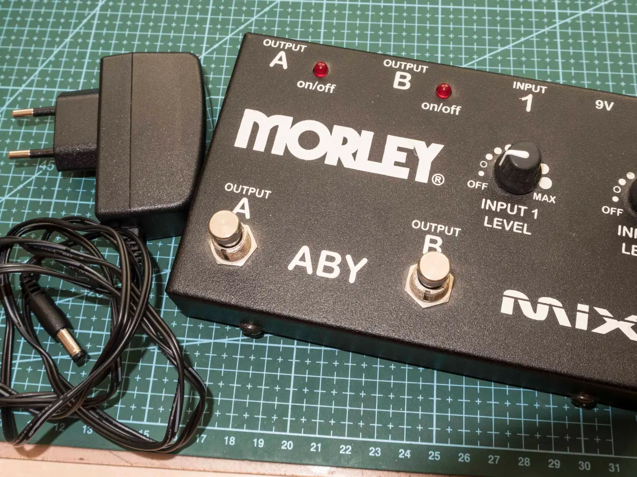 Billede 3 - Morley ABY-Mix-Switcher-Pedal m. strømadaptor.