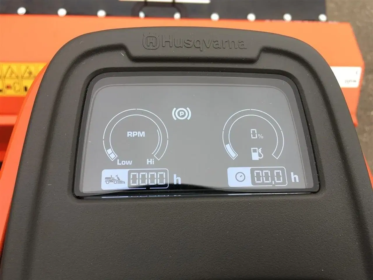 Billede 9 - Husqvarna R 420TsX AWD inkl. slagleklipper & 122 cm klippebord