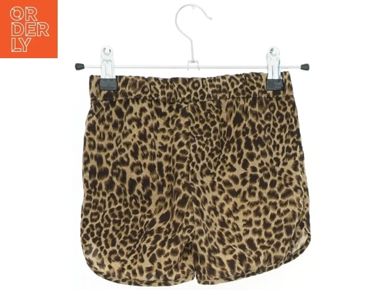 Billede 2 - Leopard Mønstrede Shorts fra Basic (str. 98)