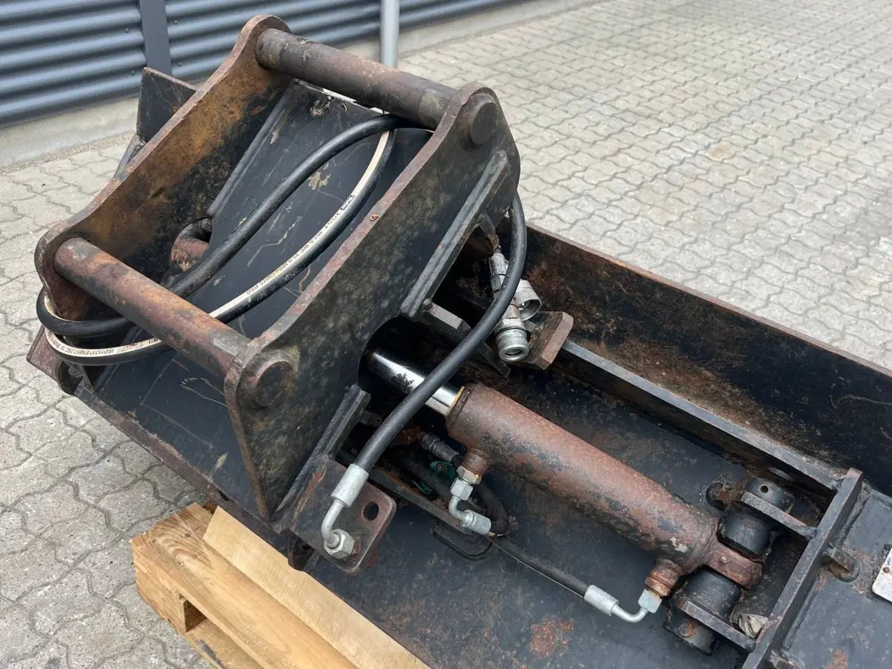 Billede 6 - - - - - - - 170 cm kipbar planerskovl til 6-9 tons maskine M. Hydrema