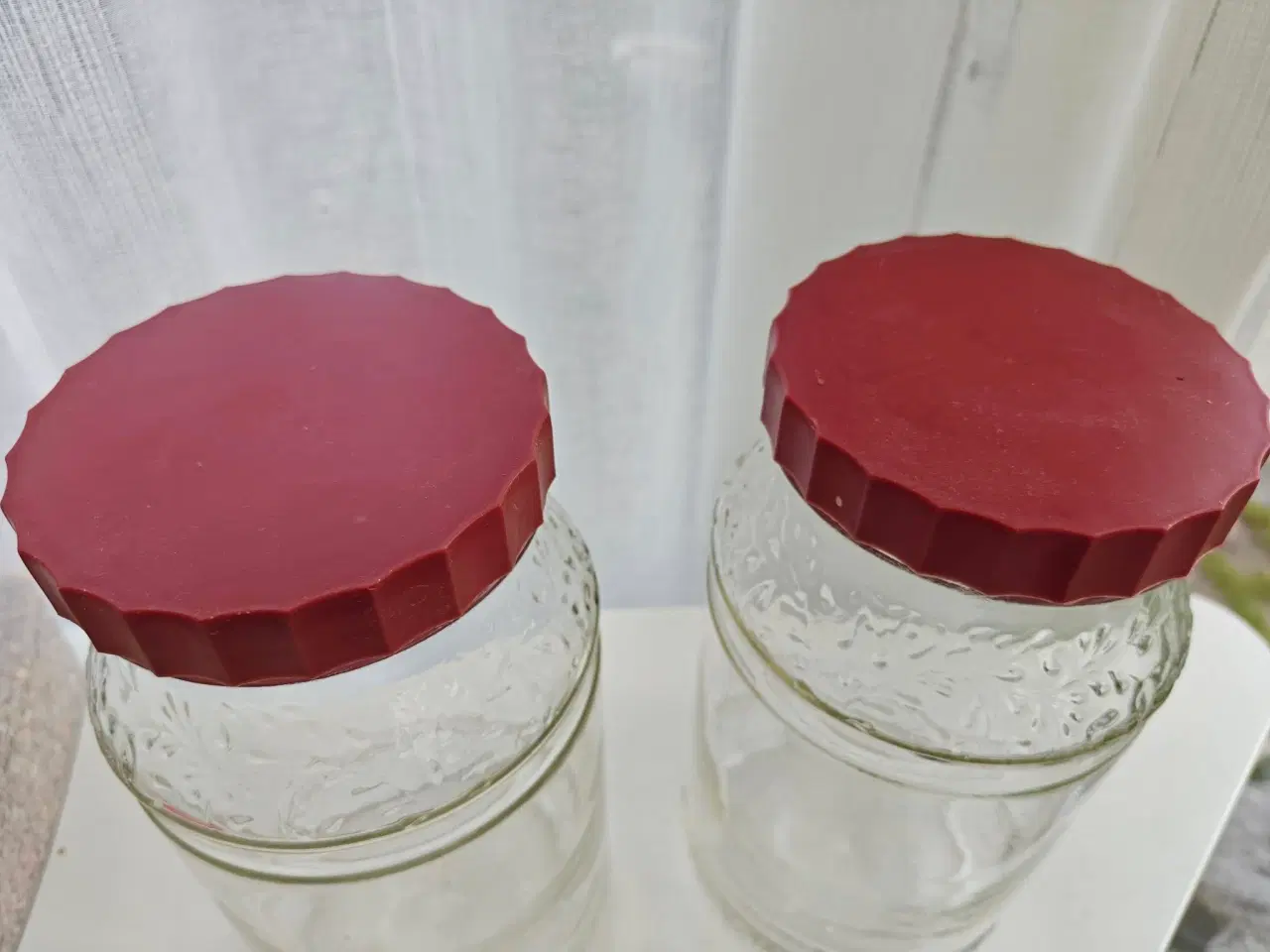 Billede 2 - 2 store glaskrukker, evt til mad