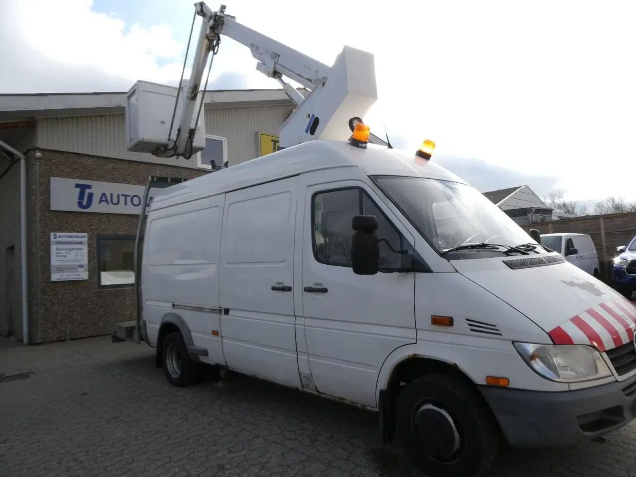 Billede 1 - Mercedes Sprinter 416 2,7 CDi 40/46 Kassevogn