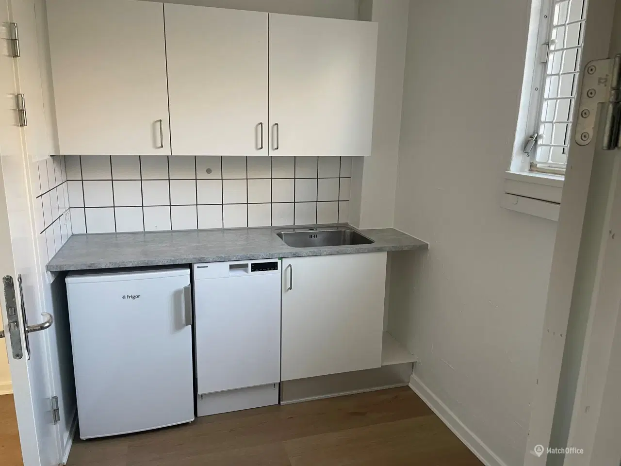 Billede 7 - MOMSFRIT - Attraktivt butikslejemål lige ud til Åen
