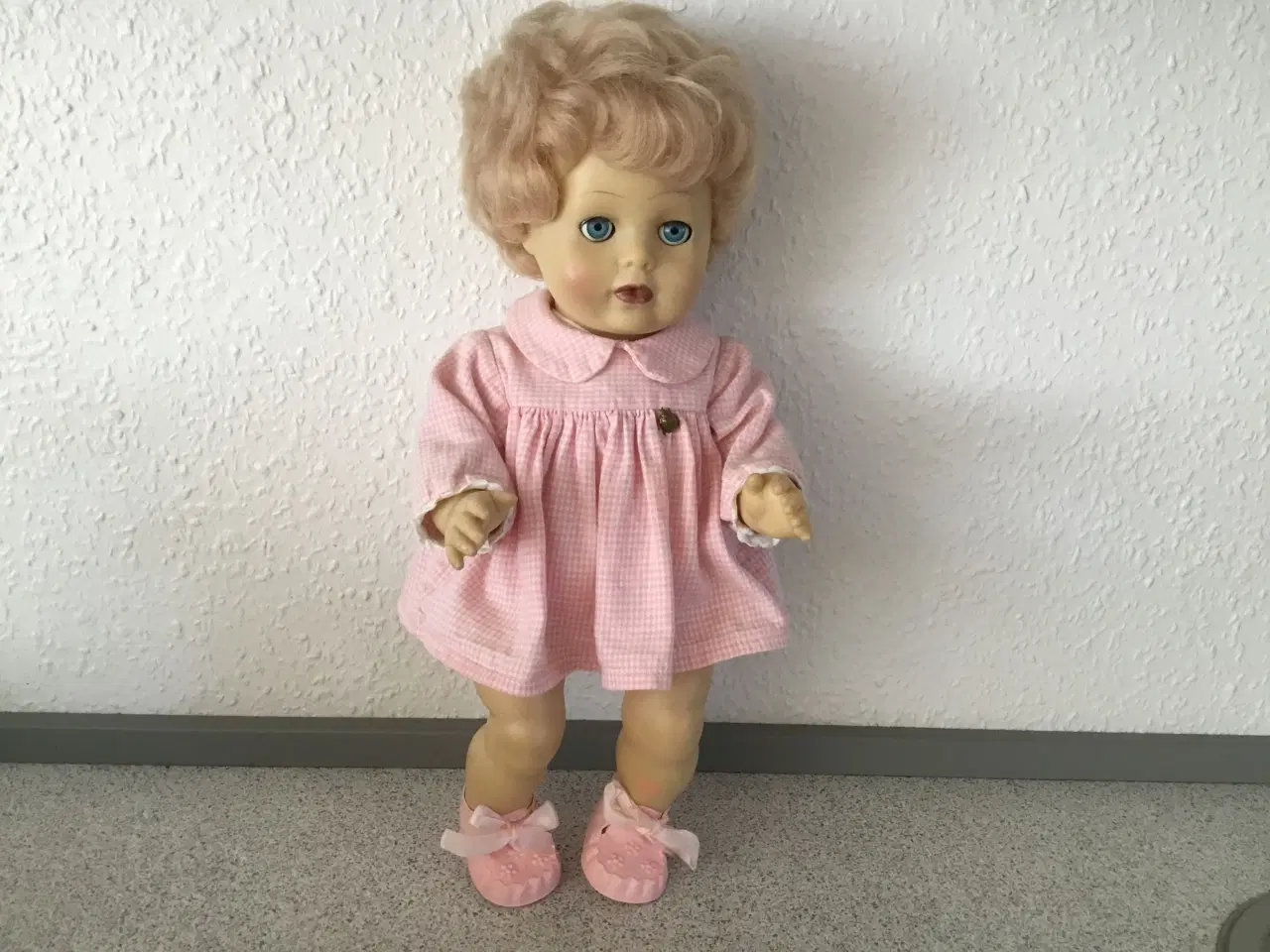 Billede 1 - Dukke Lisbeth fra Magasin
