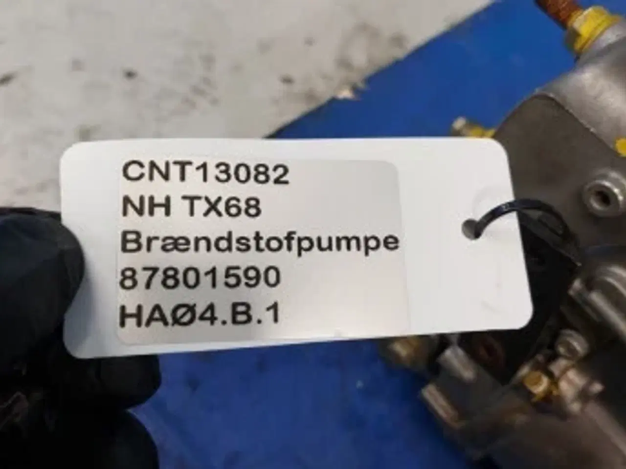 Billede 22 - New Holland TX68 Brændstofpumpe 87801590