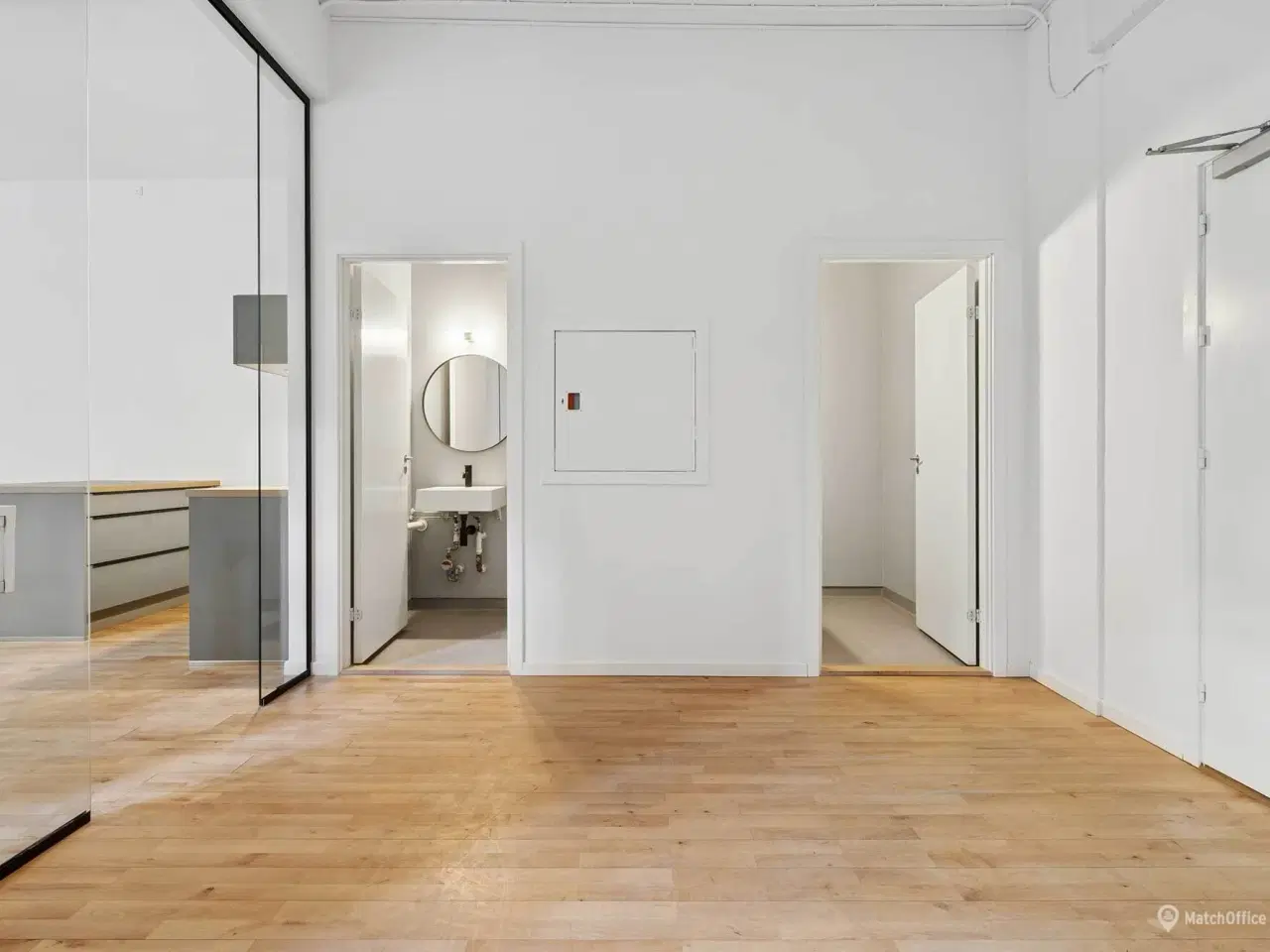 Billede 5 - Centralt beliggende kontorlejemål i det historiske Latinerkvarter