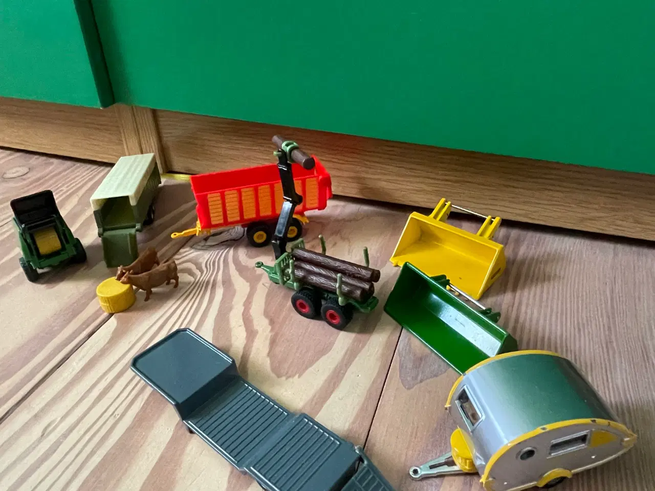 Billede 5 - Små Siku traktor og maskiner