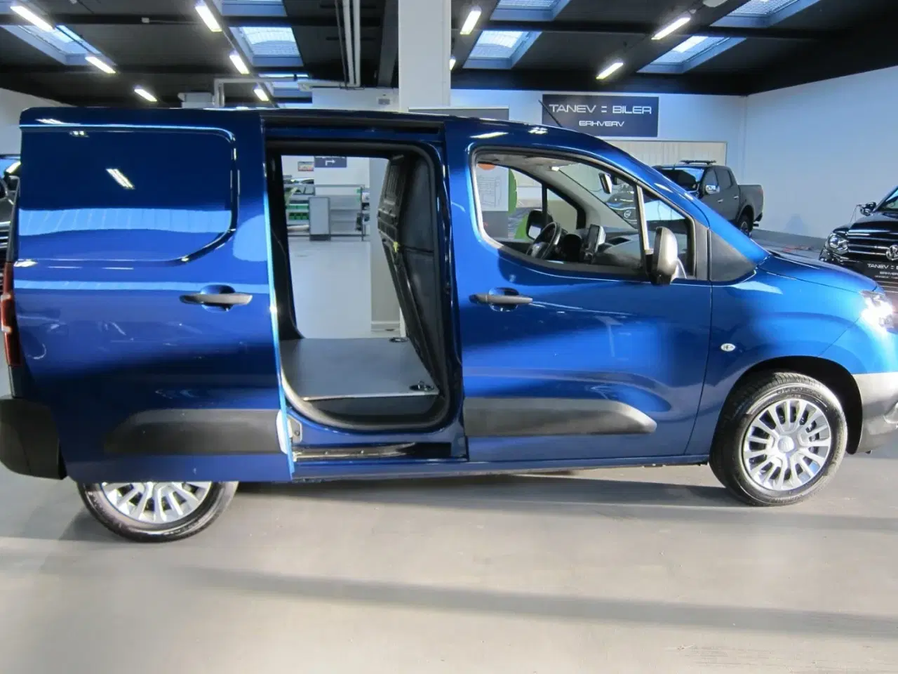 Billede 2 - Toyota ProAce City 1,5 D 130 Medium Comfort aut.