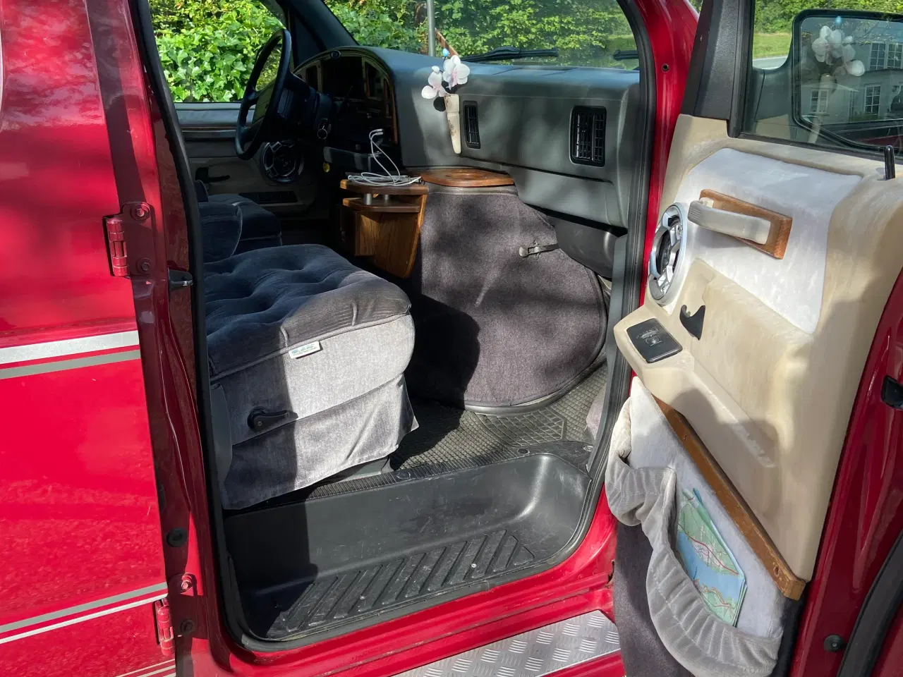 Billede 6 -  Ford Econoline personbil til Alm, kørekort 