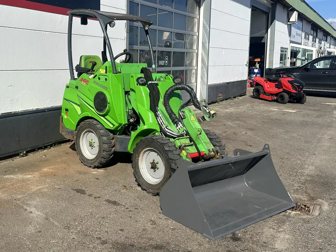 Billede 1 - Avant R28