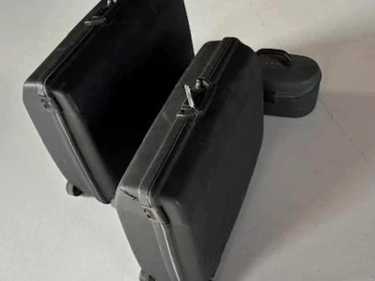 Billede 1 - Samsonite kuffertsæt - 3 hardcase kufferter