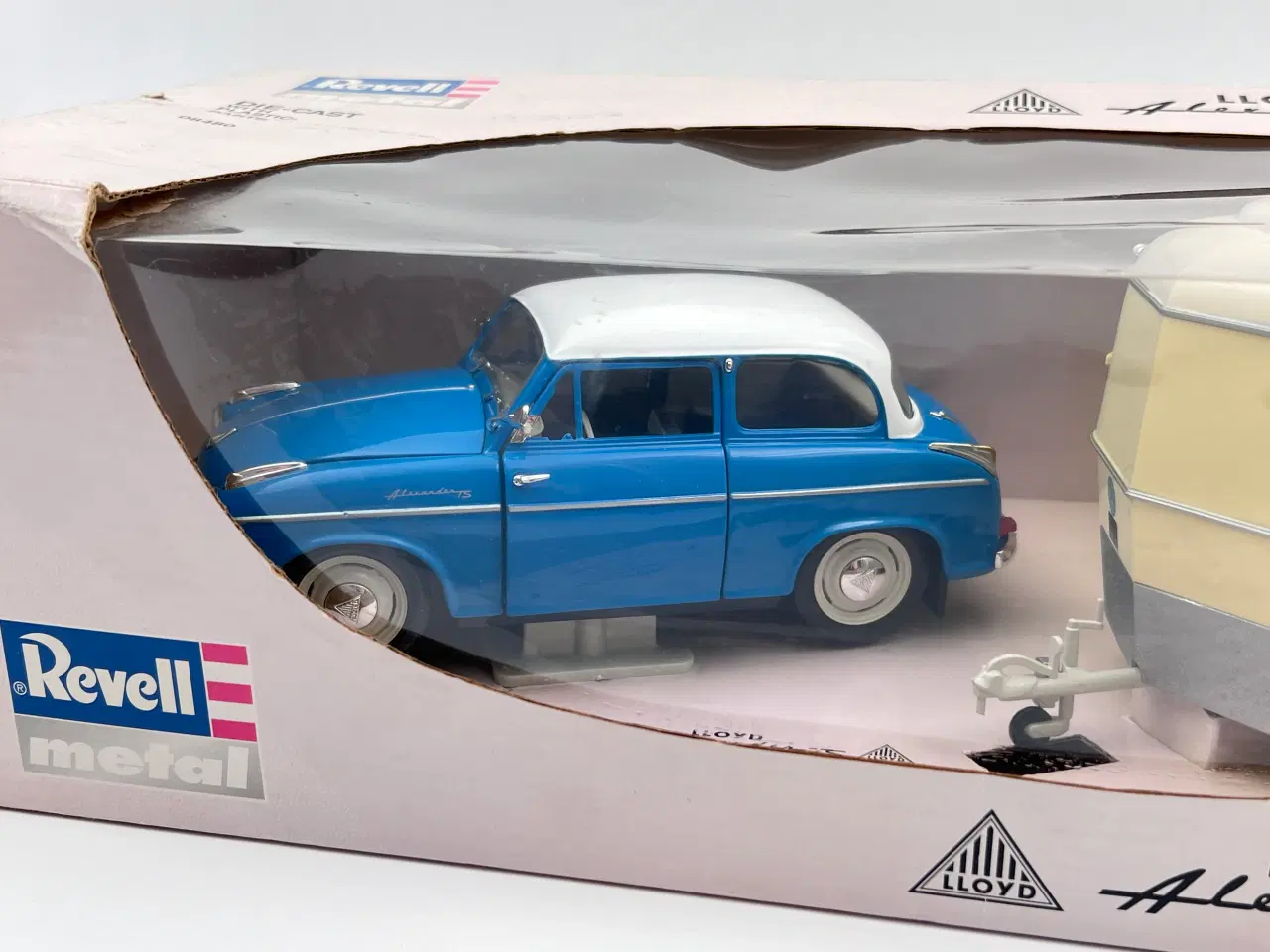 Billede 2 - 1957 LLoyd Alexander + ERIBA Puck Campingvogn 1:18