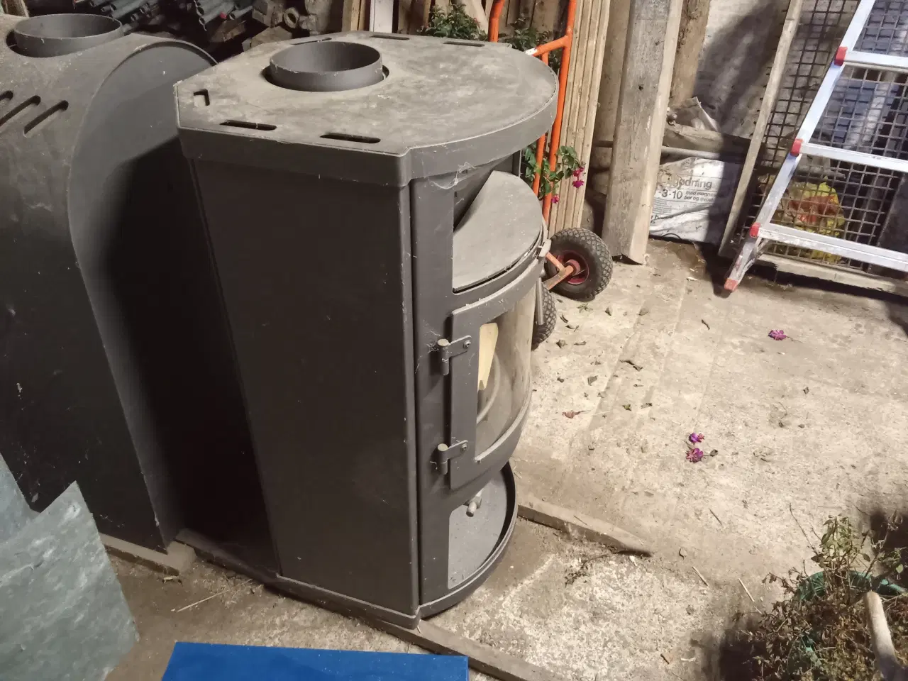 Billede 2 - Brændeovn med gris