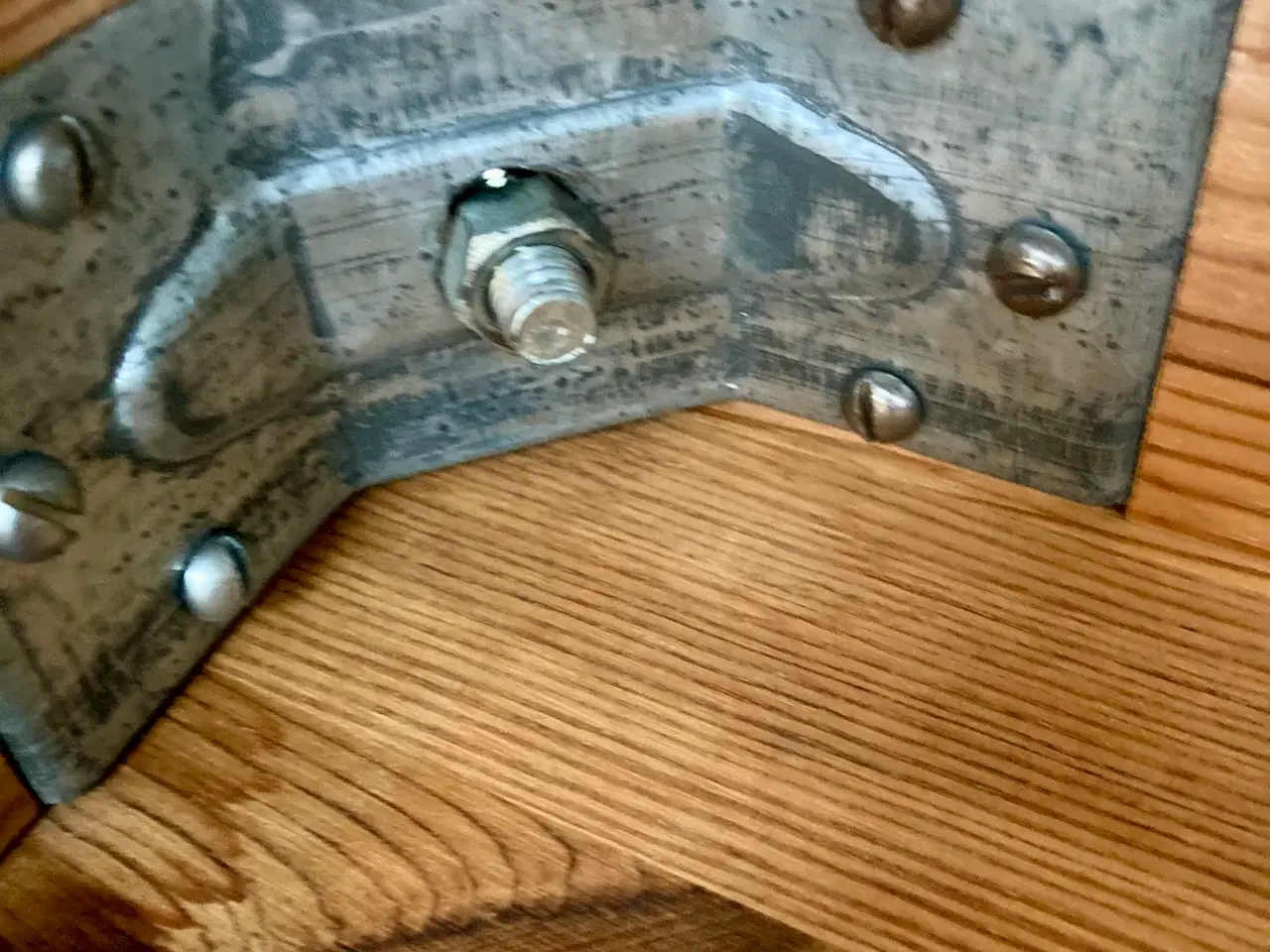 Billede 4 - 70’er sofabord i massiv fyrretræ med flot patina