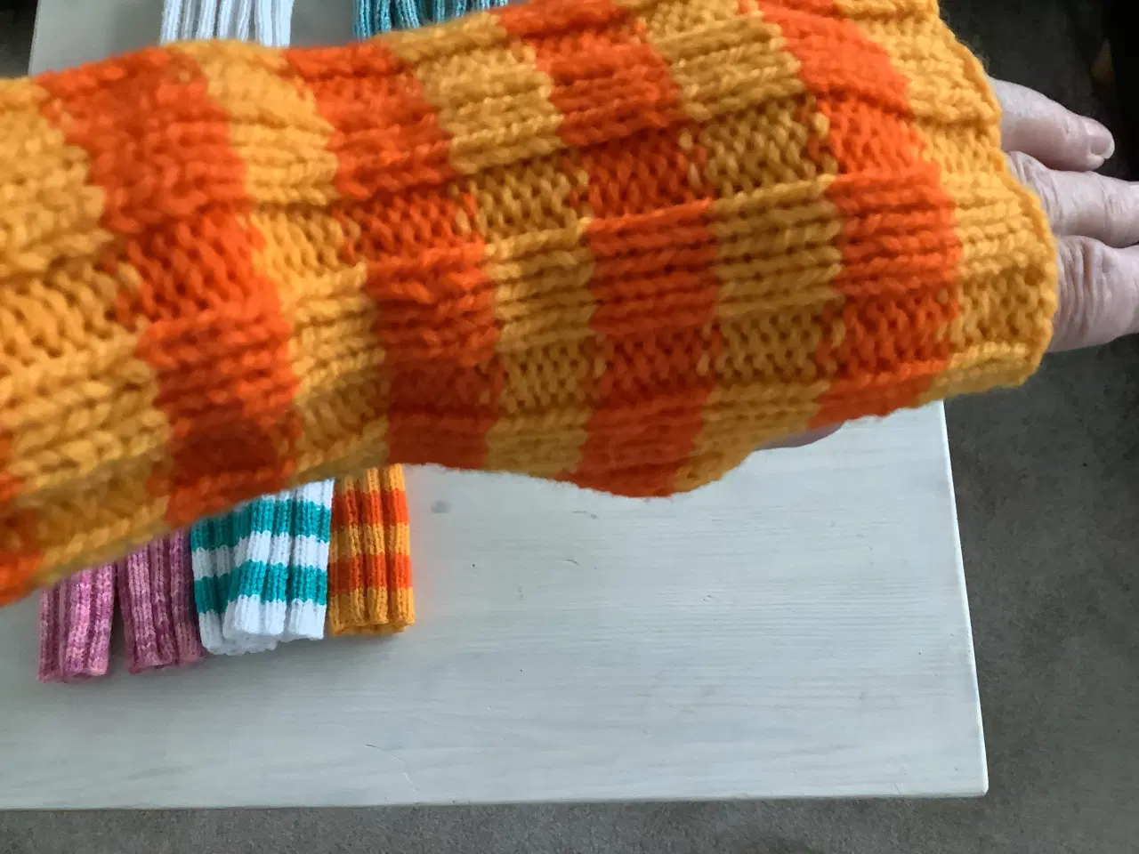Billede 5 - Strikket pulsvarmer/handsker