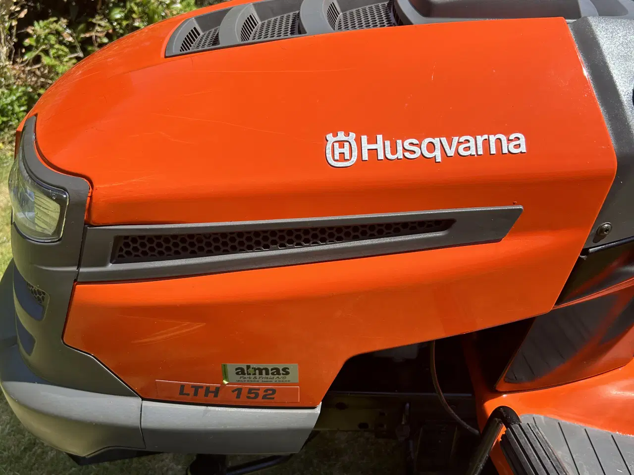 Billede 11 - Husqvarna LTH152 havetraktor 