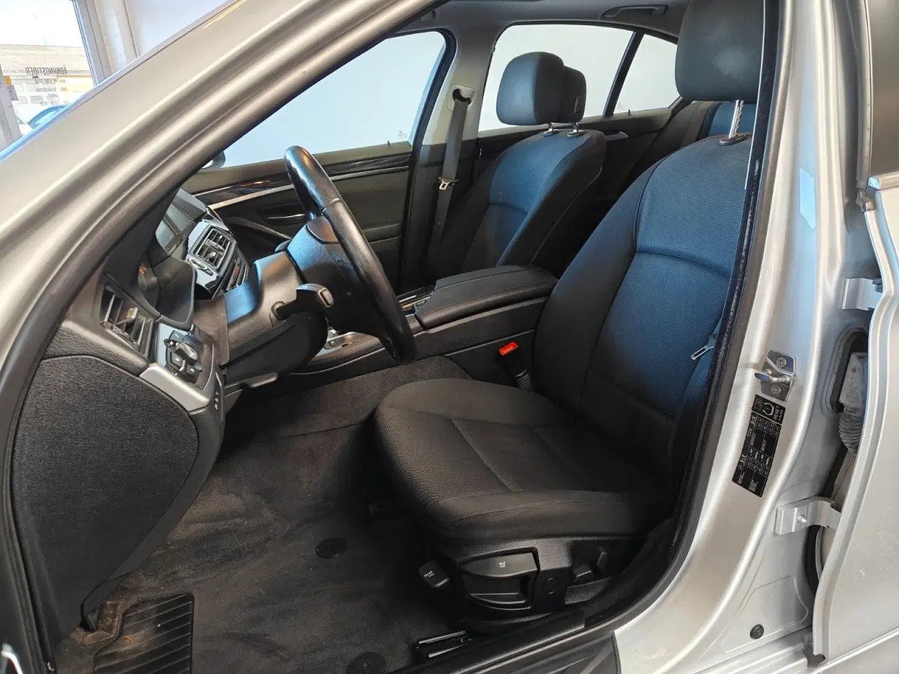 Billede 9 - BMW 528i 3,0 aut.