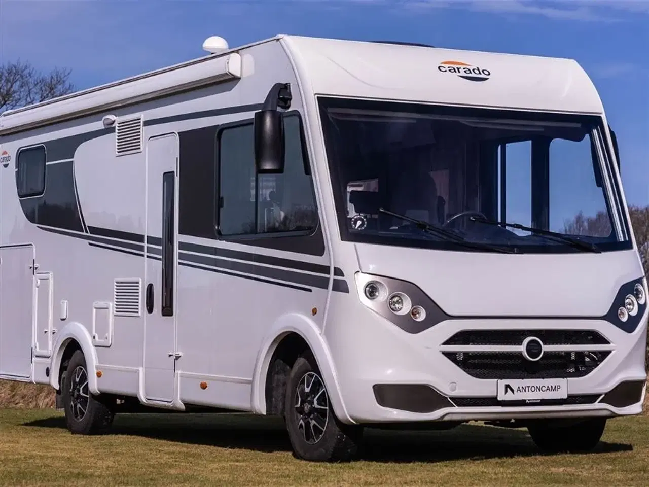 Billede 1 - 2021 - Carado I 338 Aut.   Topudstyret Helintegreret Carado med automatgear