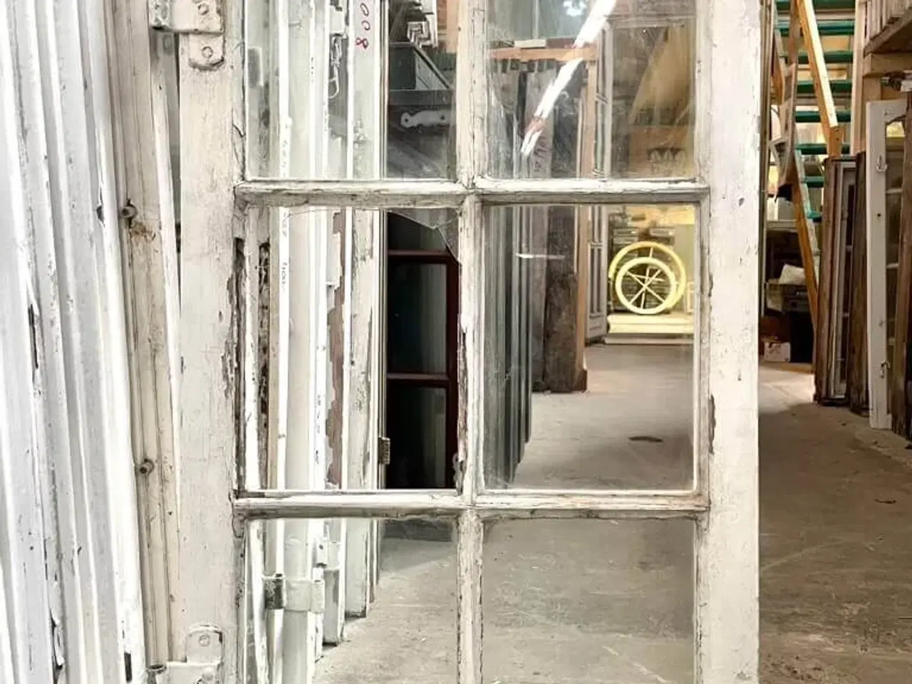 Billede 1 - Klassisk, lille 6-ruders vinduesramme