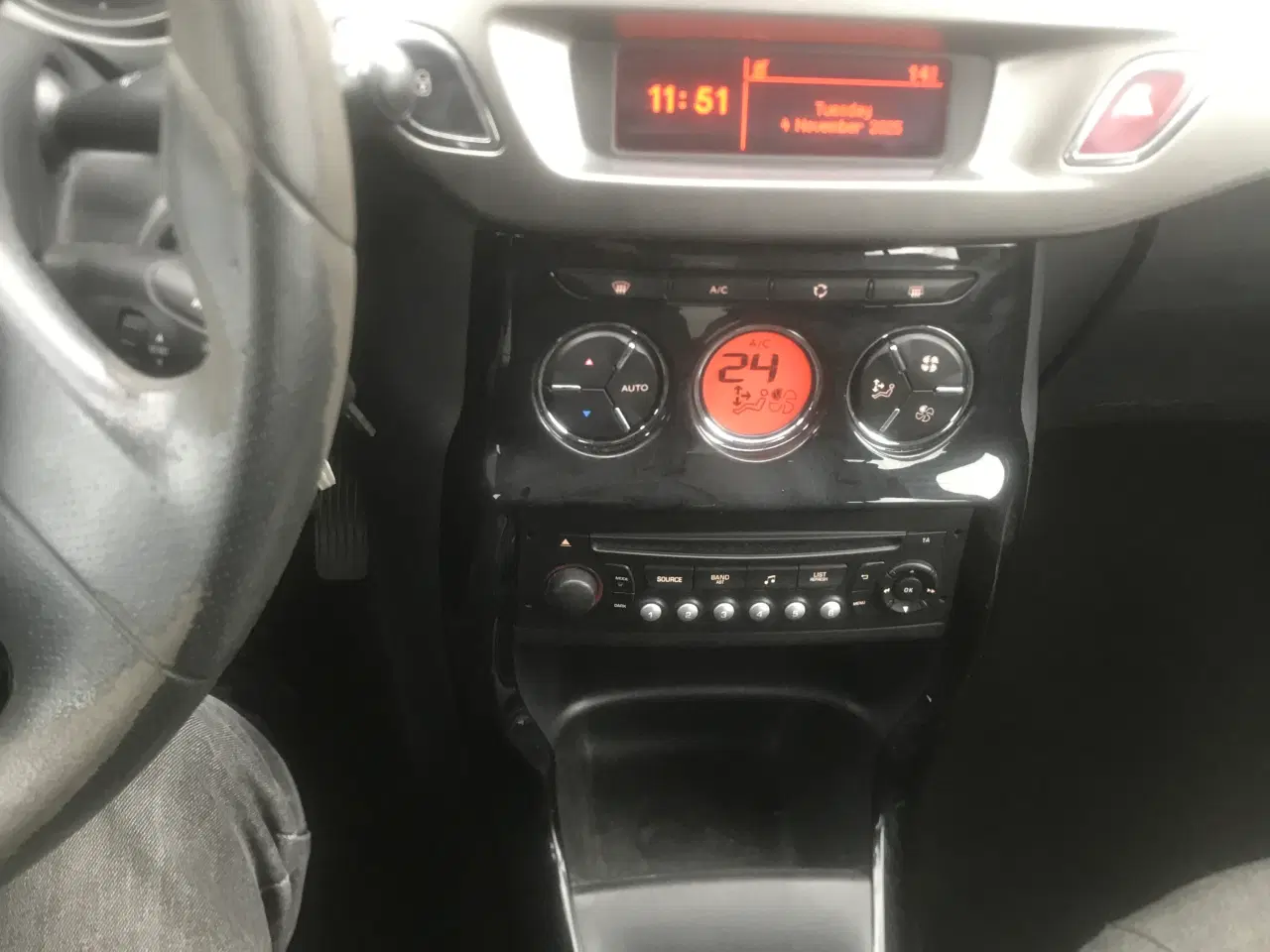 Billede 7 - Ny synet Citroen c3 fra 2015 1,6 4-dørs M. Bagklap