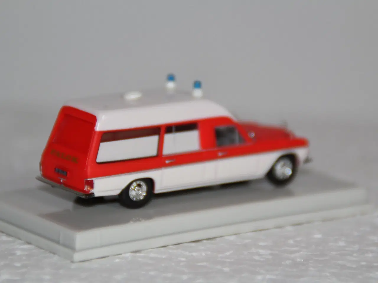 Billede 4 - Brekina  1:87  MERCEDES