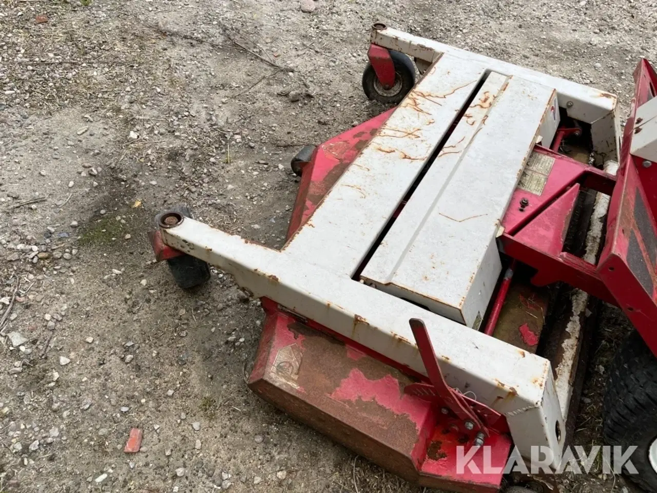 Billede 11 - Græsslåmaskine Ventrac 3000