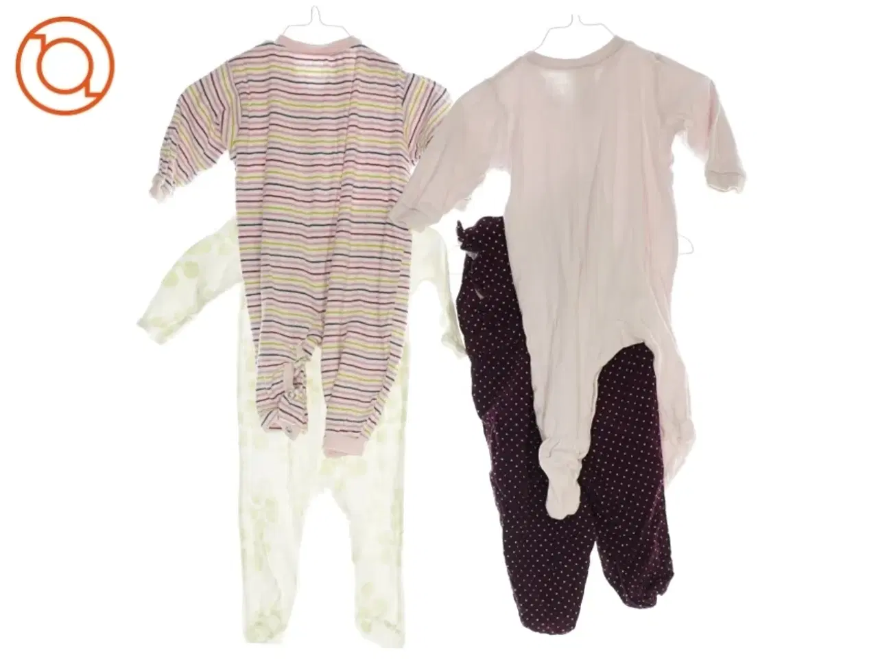 Billede 2 - Heldragt 4 styks (str. 70)