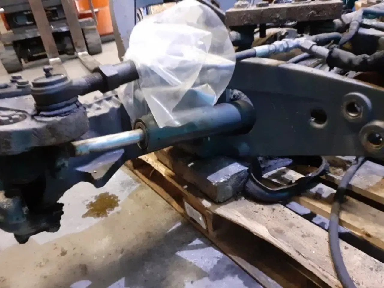 Billede 11 - New Holland 8770 SS Super Steer Foraksel