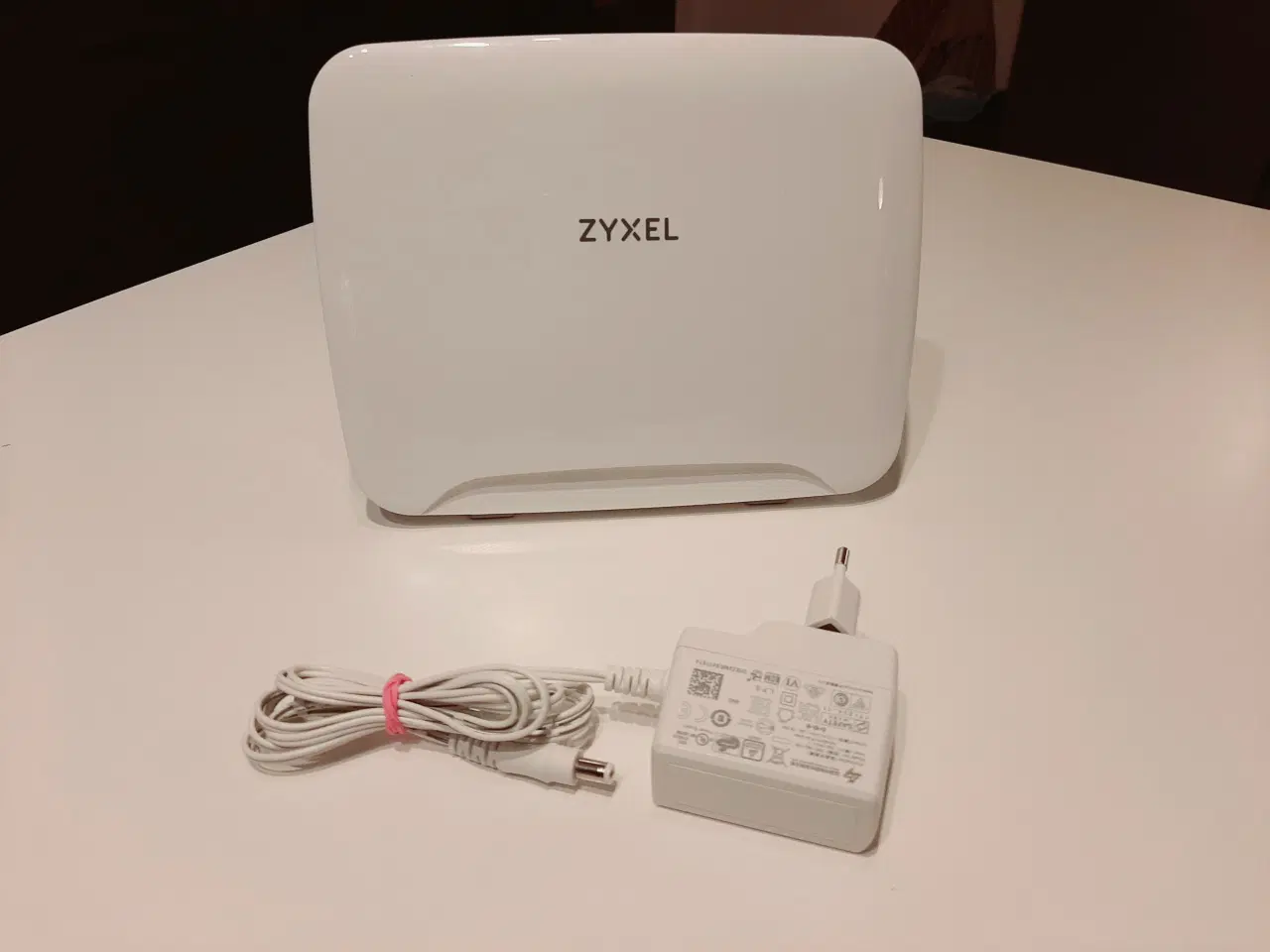 Billede 1 - 4G⚪Zyxel lte 3316, simkort (klar til fastnet tlf)