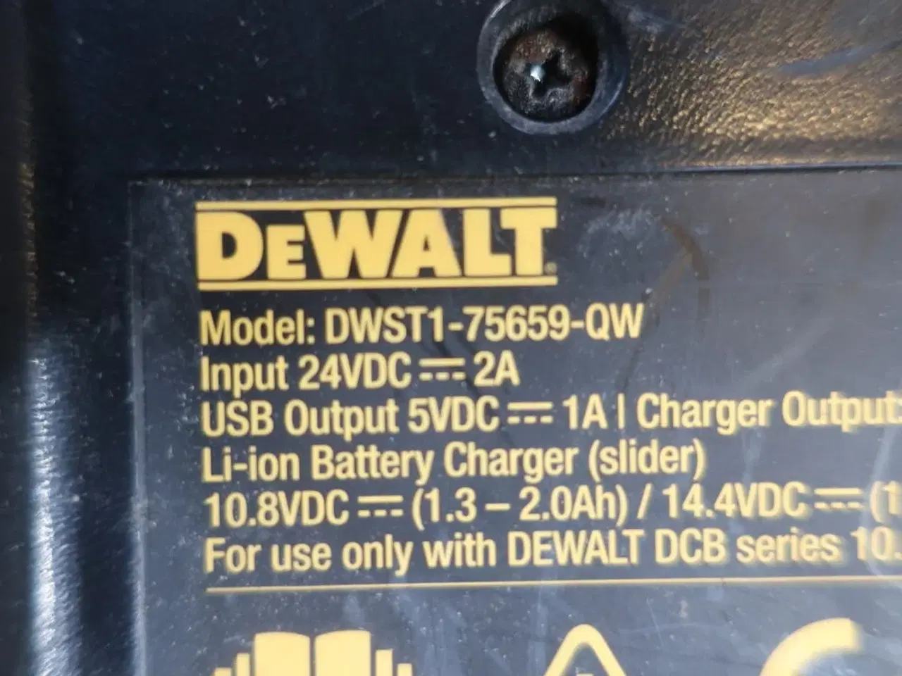 Billede 6 - 3 stk. akku håndværktøj DEWALT og lader