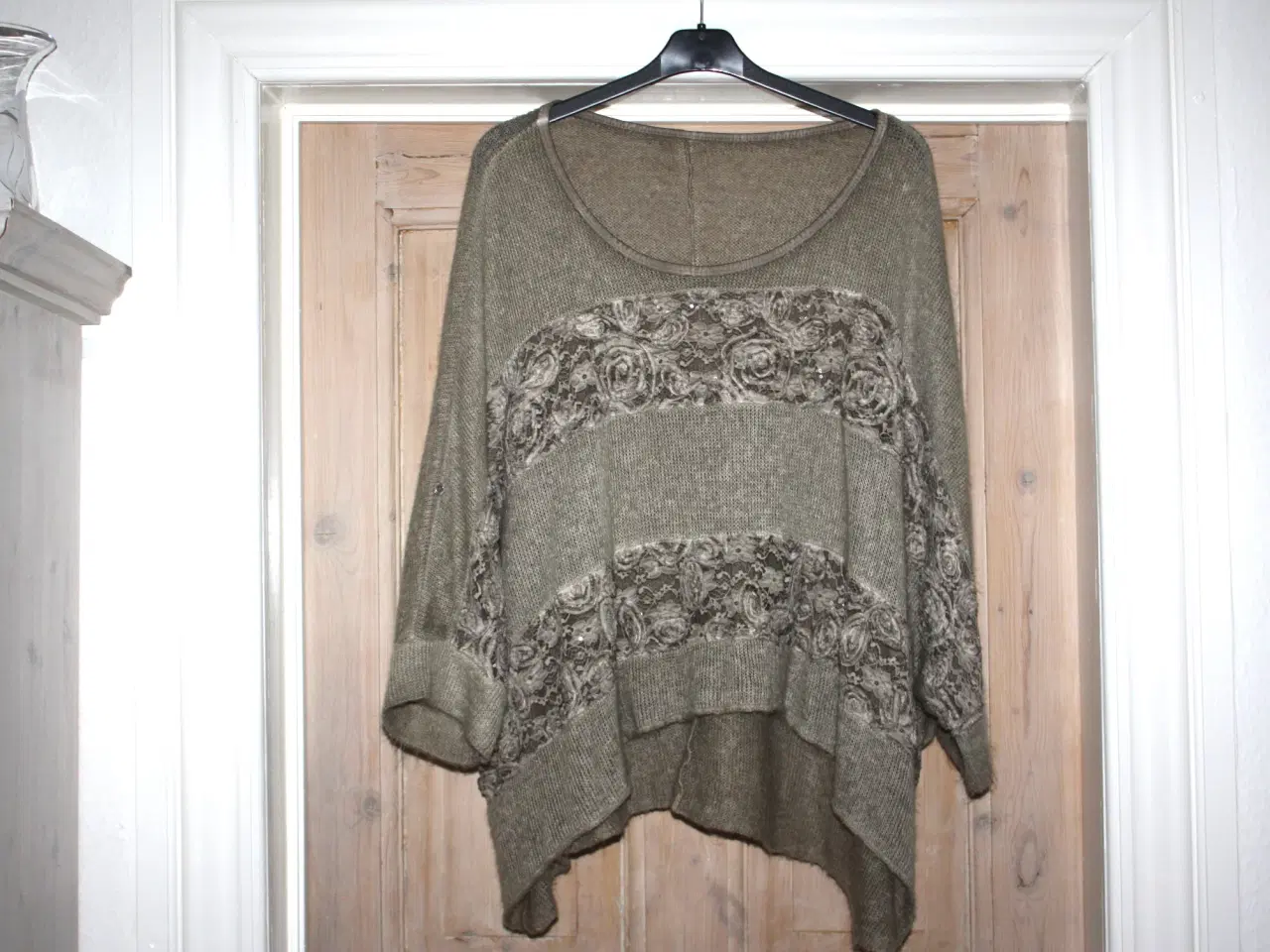 Billede 1 - Bluse made in Italy str. L 30% mohair 70% polyeste