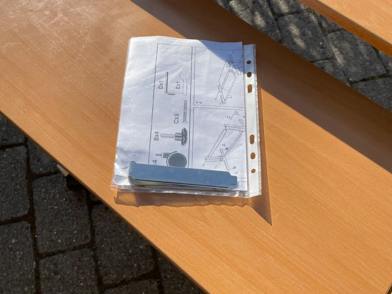 Billede 4 - Computerbord m/justerbar højder