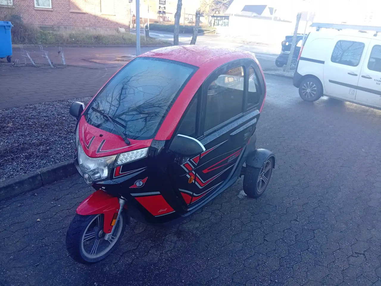 Billede 4 - Kabinescooter 2019 med nr plade