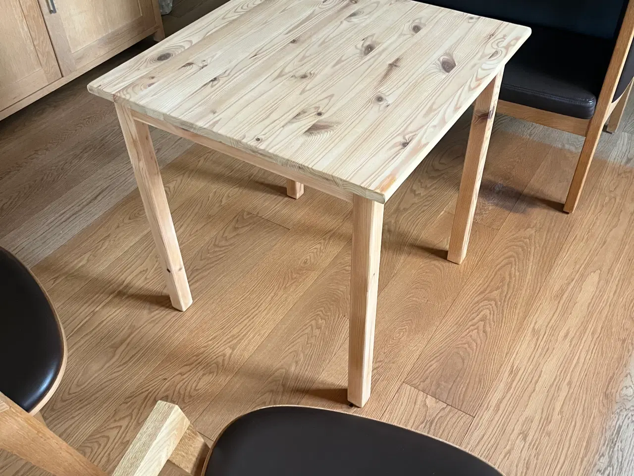 Billede 1 - Sofabord egetræ 