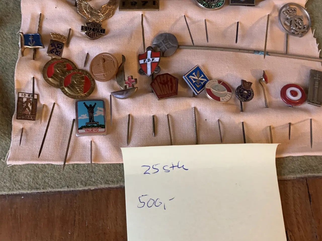 Billede 1 - Diverse pin