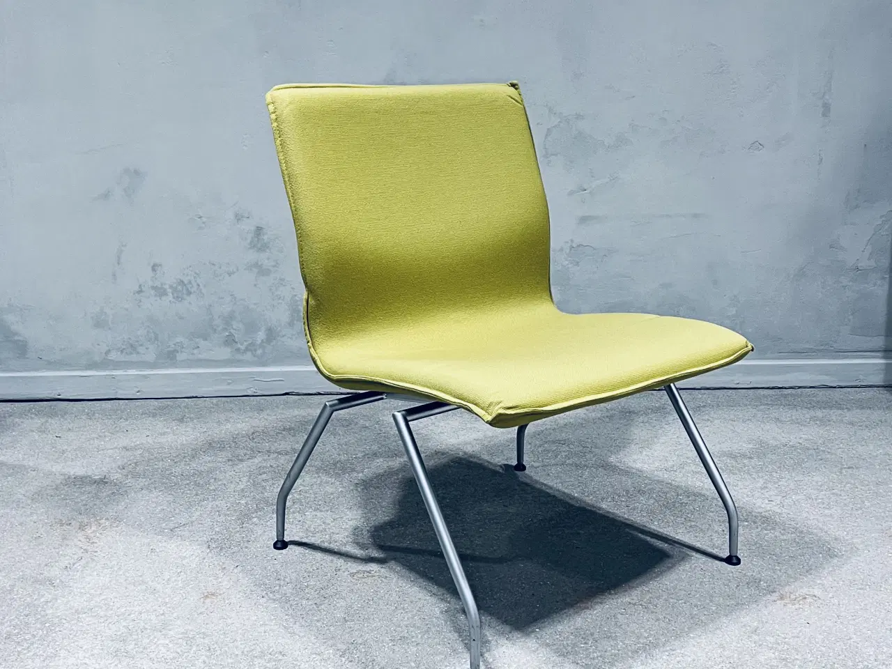 Billede 1 - Tonica, Easy chair, model lounge. Gul. Som ny