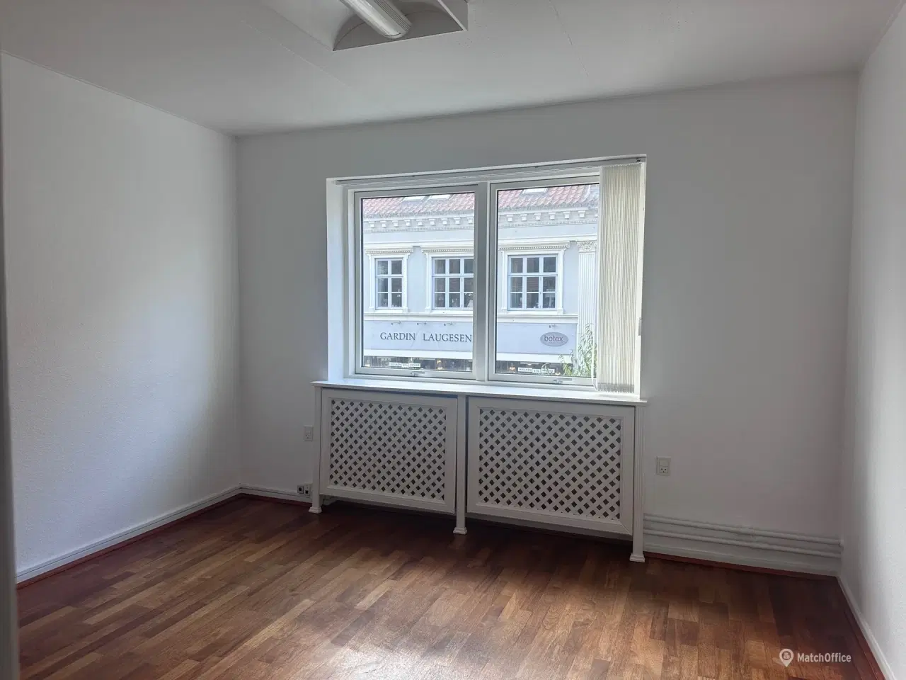 Billede 9 - Lys kontor til leje med gode faciliteter i gågaden.