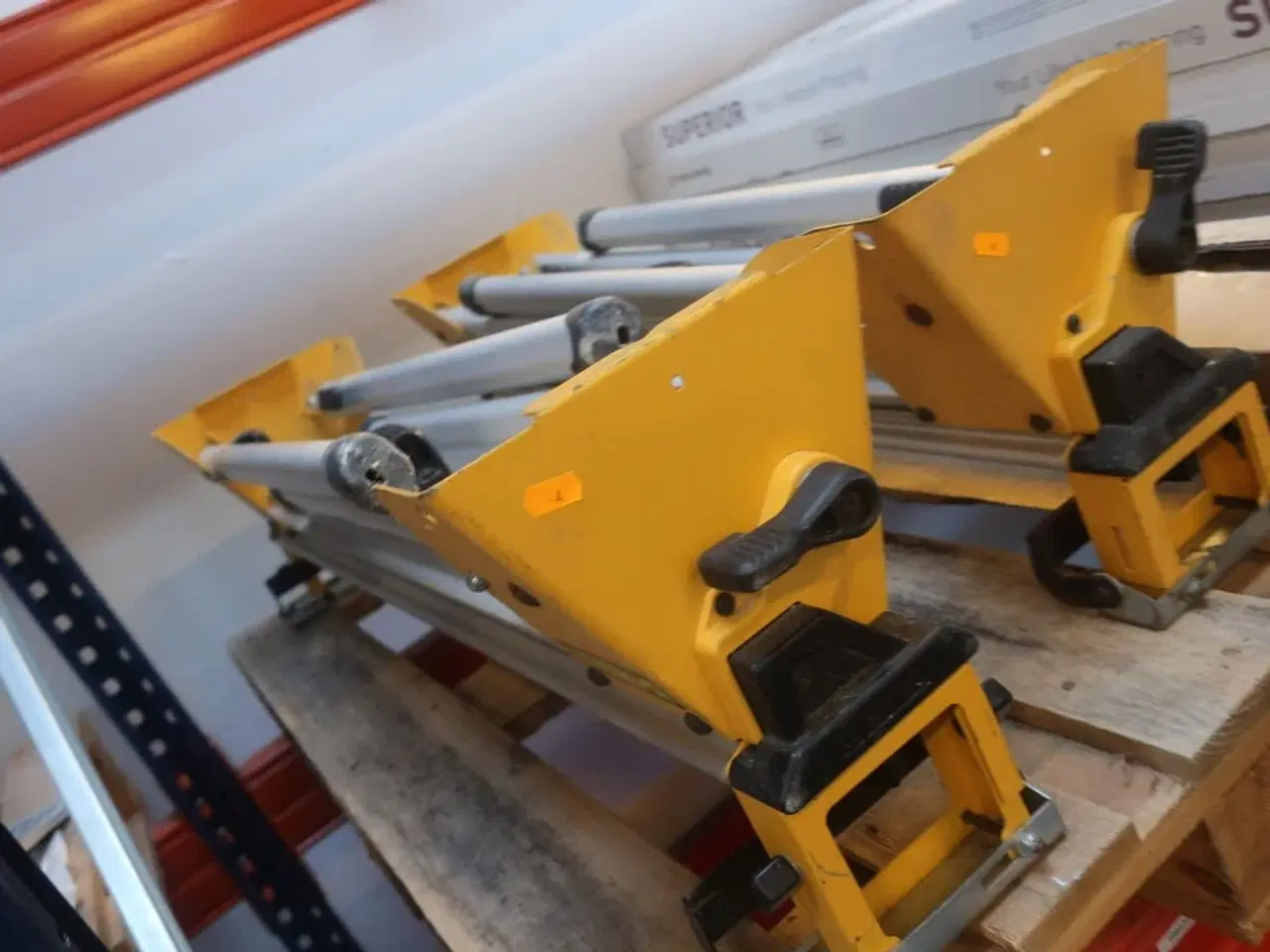 Billede 2 - 2 stk. arbejdsstationer DEWALT DE7033 XJ