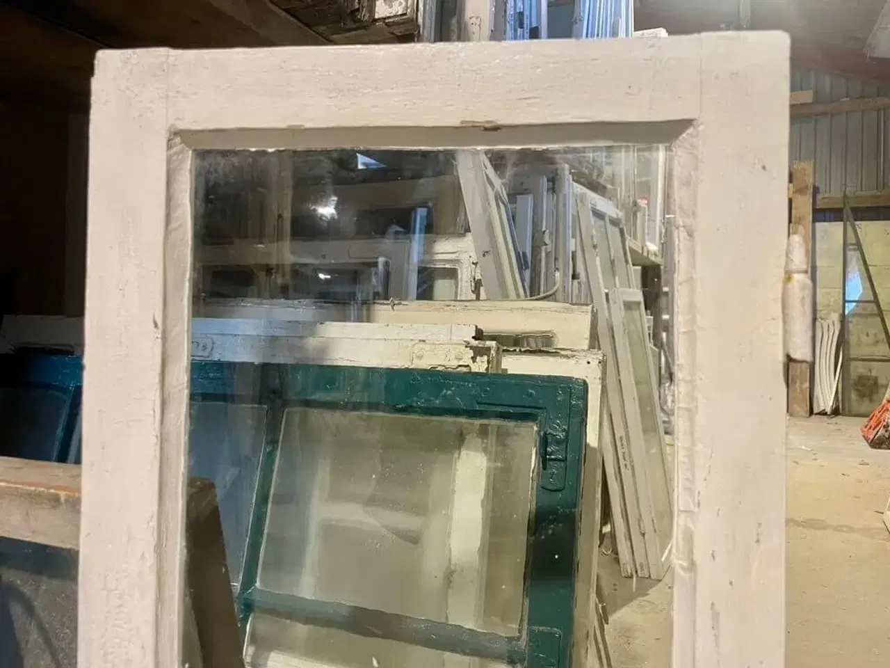 Billede 5 - Smal vinduesramme m. blæst glas