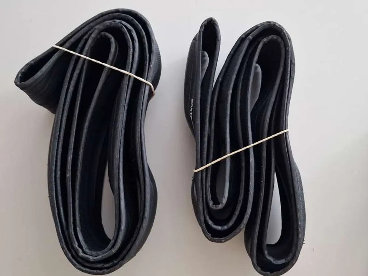 Billede 1 - 2 nye Bontrager R2 Hard-Case Lite foldedæk til roa