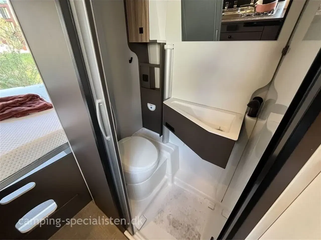 Billede 8 - 2026 - Bürstner   NYHED! Bürstner B66 C 600 2026 - kampagnemodel - Se den snart hos Camping-Specialisten.dk