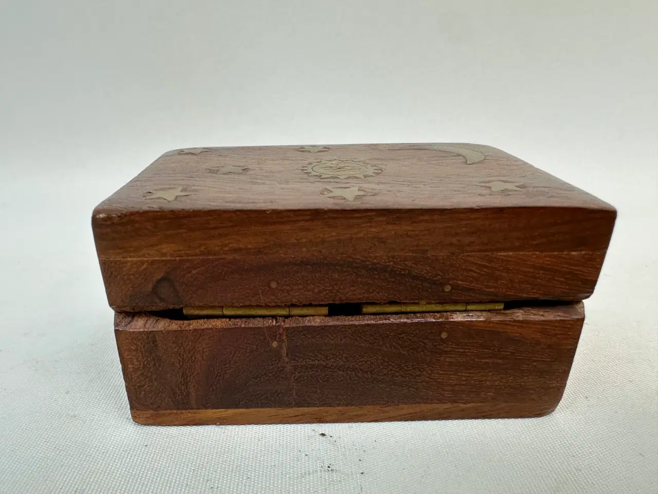Billede 6 - Retro æske / skrin i træ m. messing 