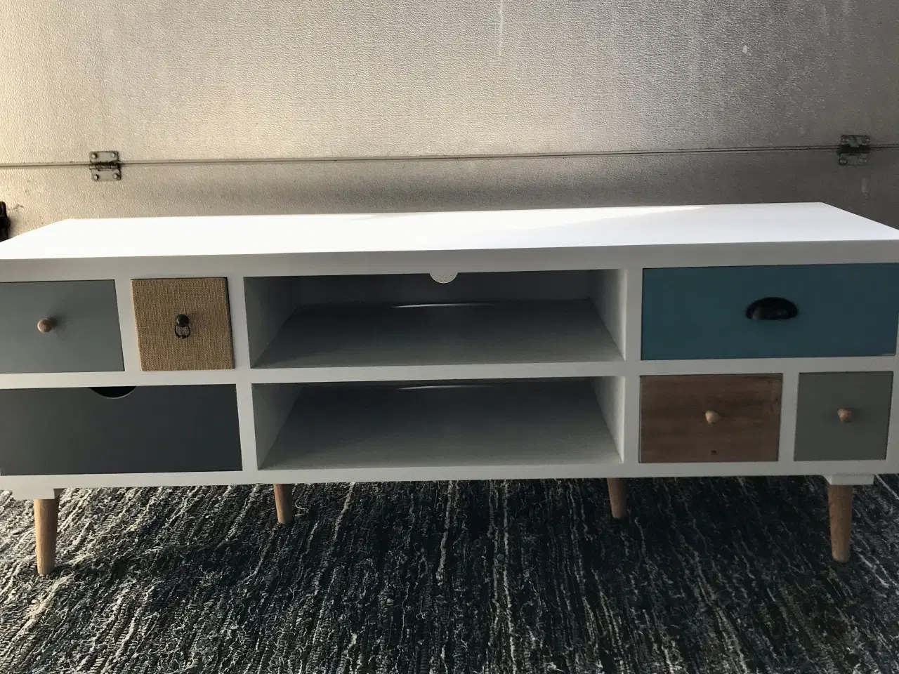 Billede 1 - tv bord