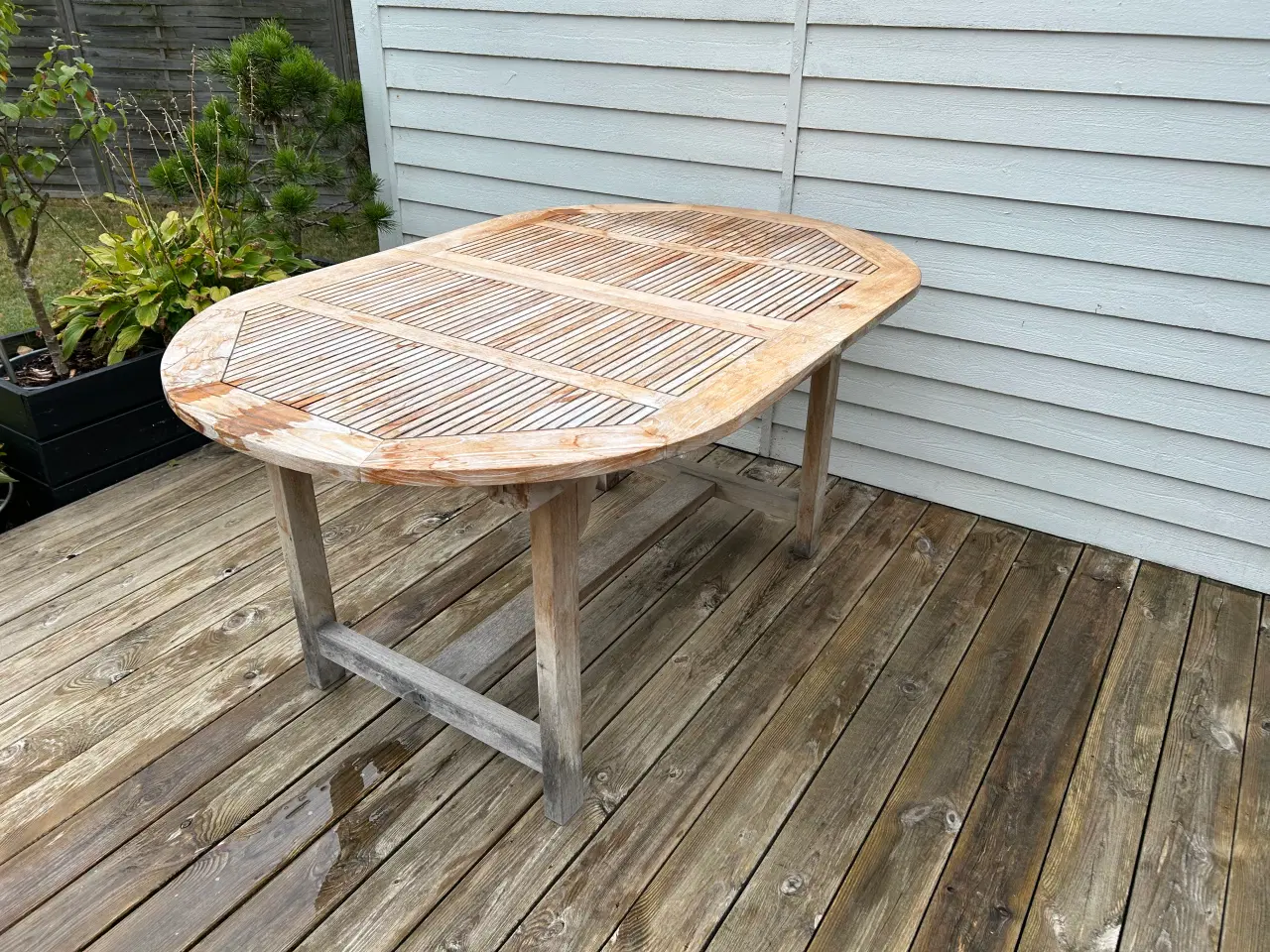 Billede 1 - Havebord i træ, med Hollands udtræk. 150x100, 