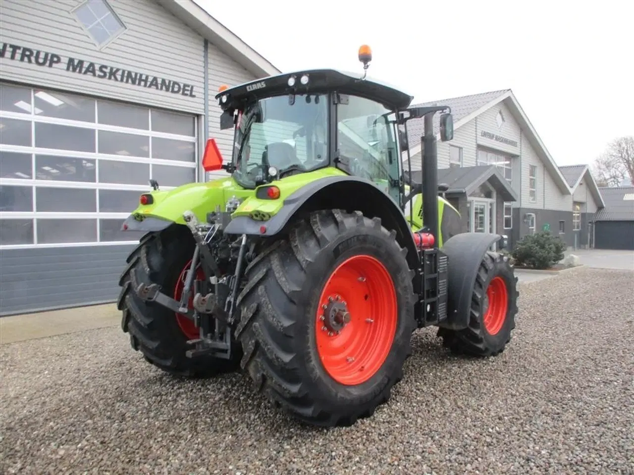 Billede 14 - CLAAS Axion 830 Med frontlift og frontPTO