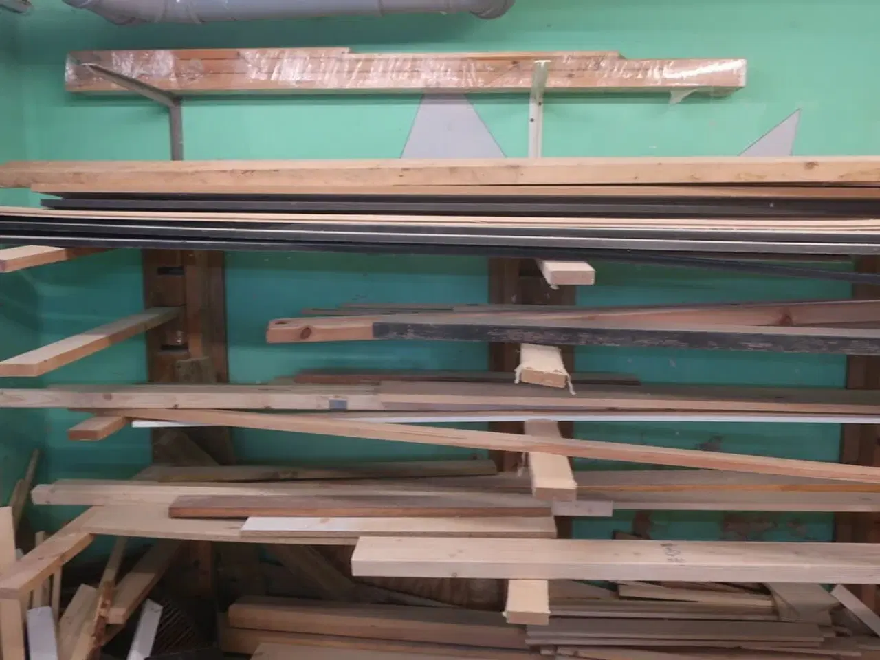 Billede 31 - Ryd hele værkstedet for løse dele