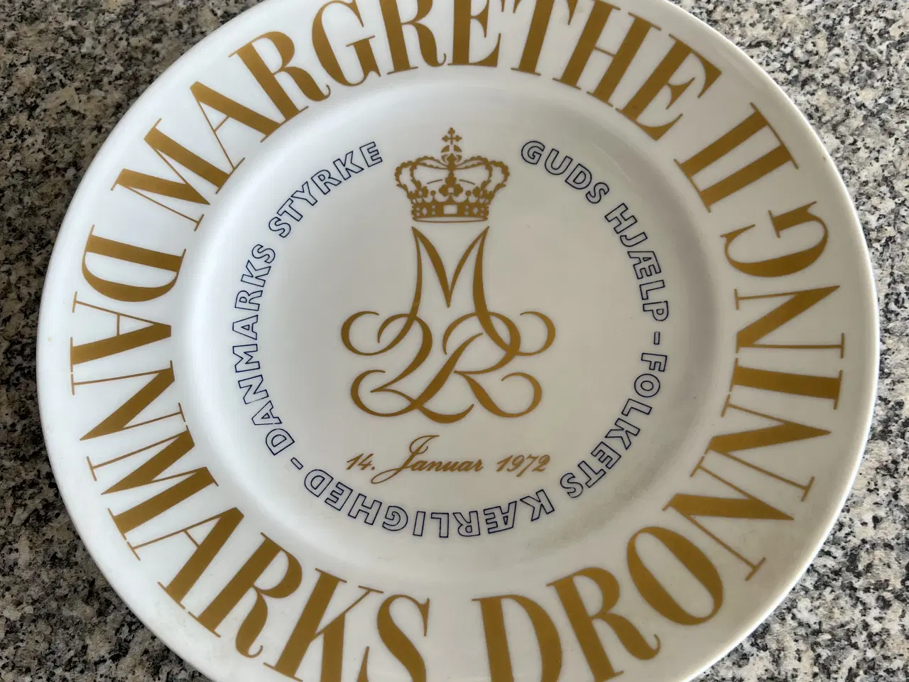 Billede 1 - Porcelæn platte af Bing & Grøndahl