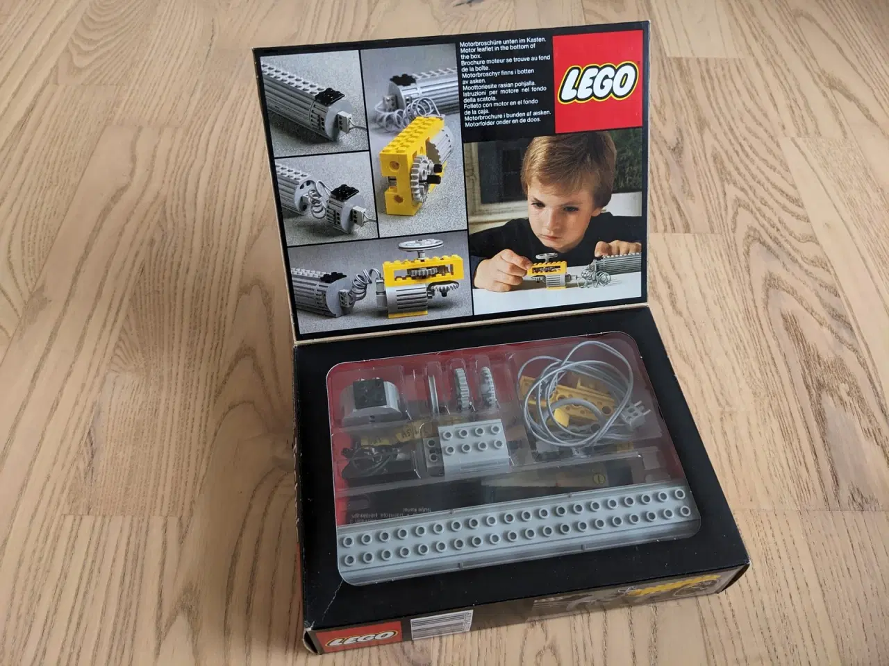 Billede 2 - Lego Technic 8700 Suppleringssæt / Motor