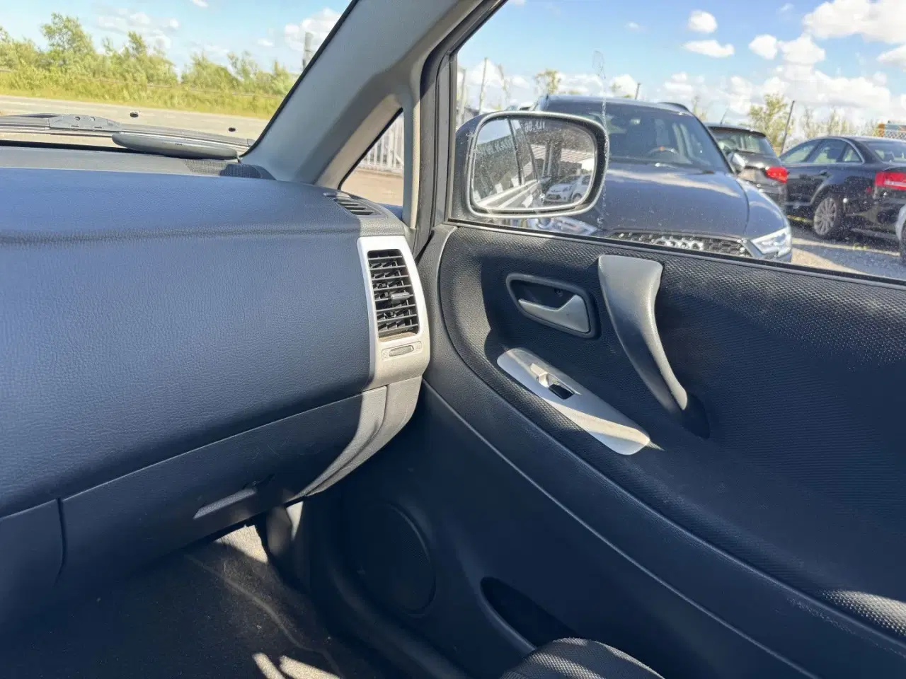 Billede 15 - Suzuki Liana 1,6 106HK 5d