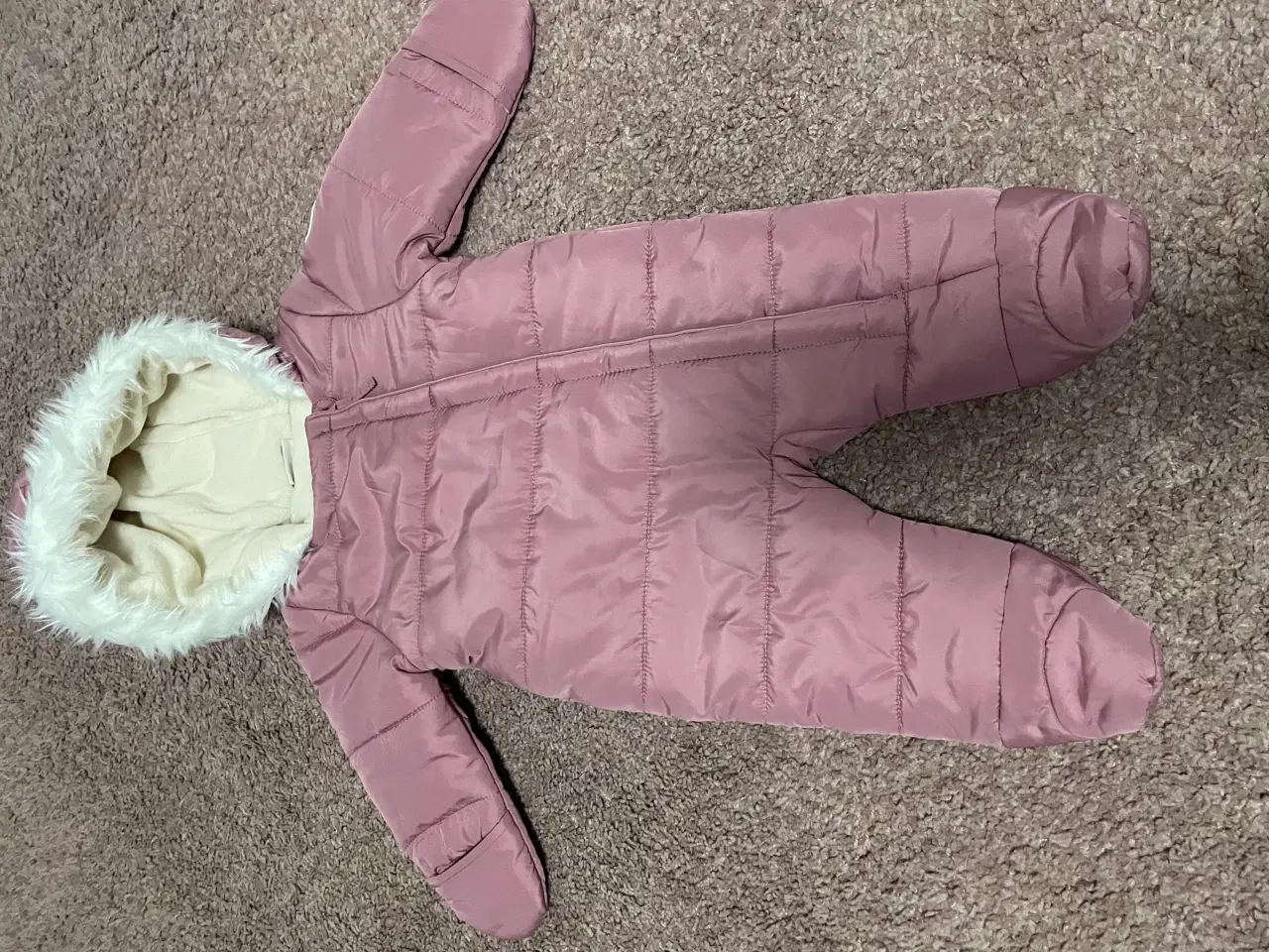 Billede 1 - flyverdragt 68